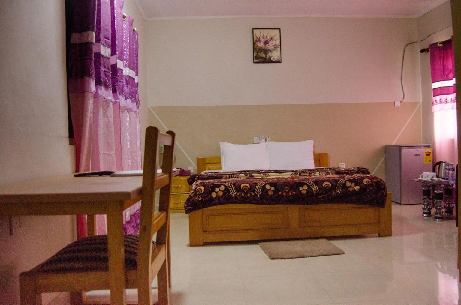 كيب كوست Hotel Francilia المظهر الخارجي الصورة