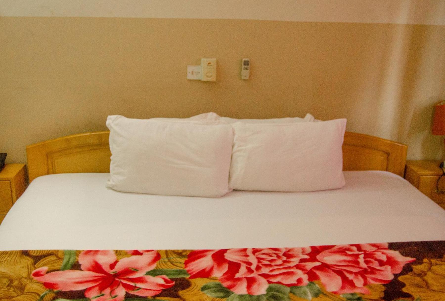 كيب كوست Hotel Francilia المظهر الخارجي الصورة