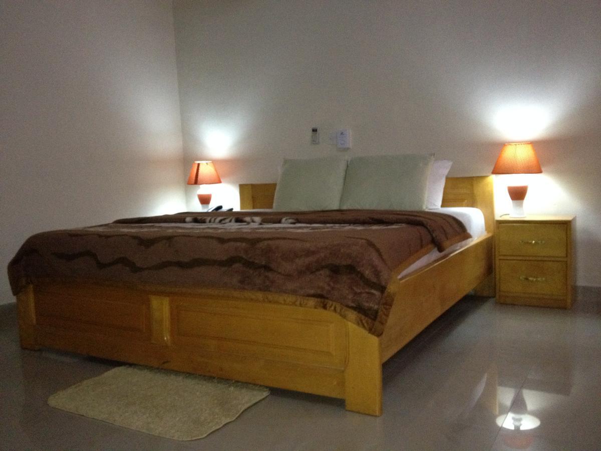 كيب كوست Hotel Francilia المظهر الخارجي الصورة