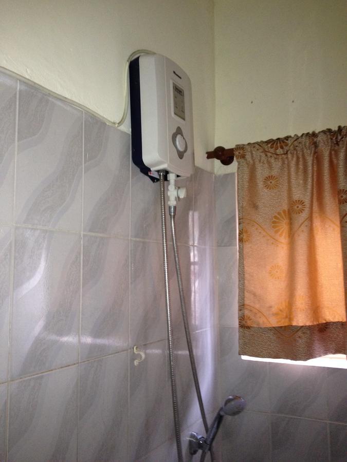 كيب كوست Hotel Francilia المظهر الخارجي الصورة